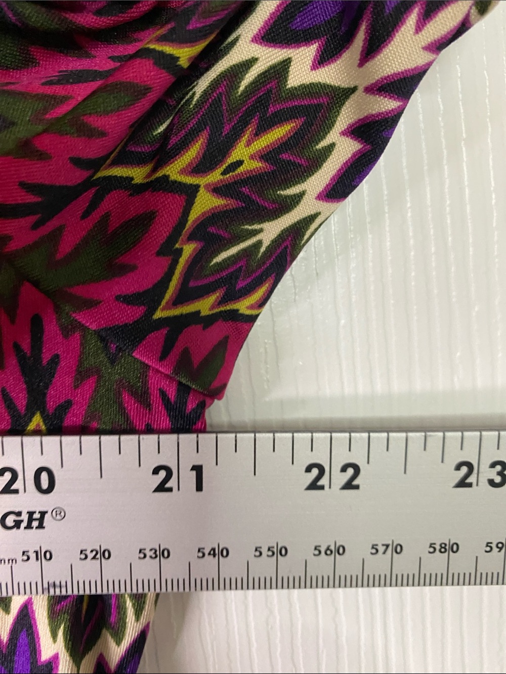 Tiana B. Zigzag Cowl-Neck Midi Dress - Pink, Green, Purple, Cream Size XLarge. - Picture 5 of 6